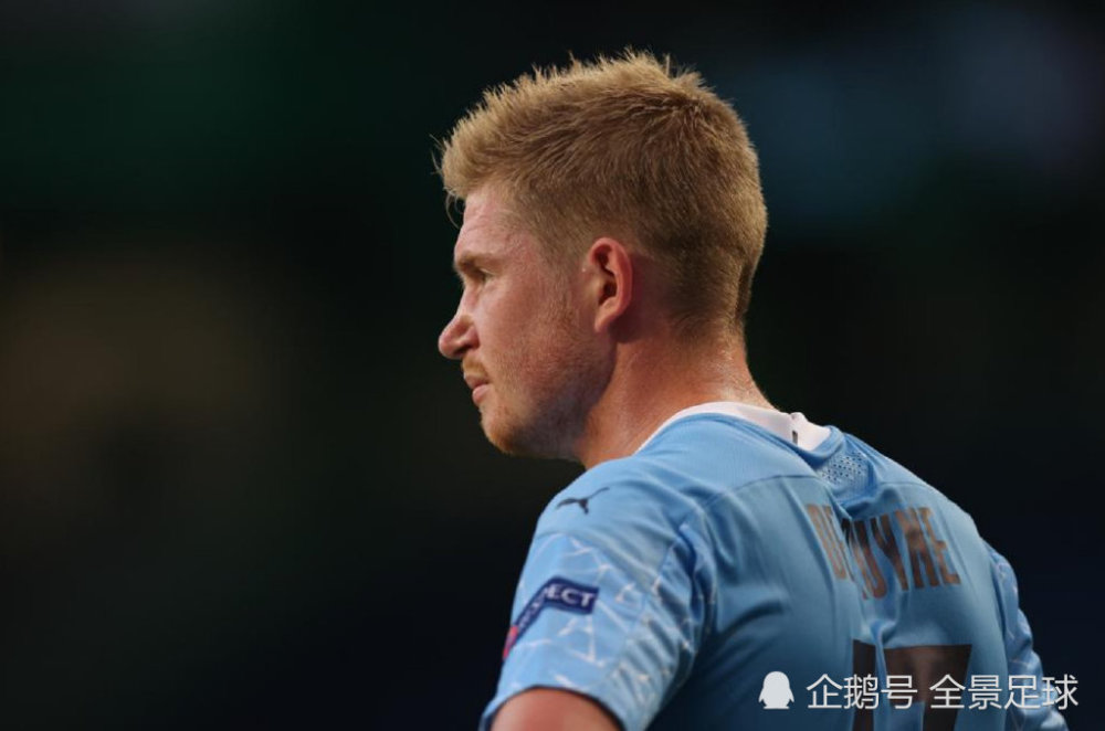 被罚下2人后输球！皇马电视台愤怒：内格雷拉制造的裁判