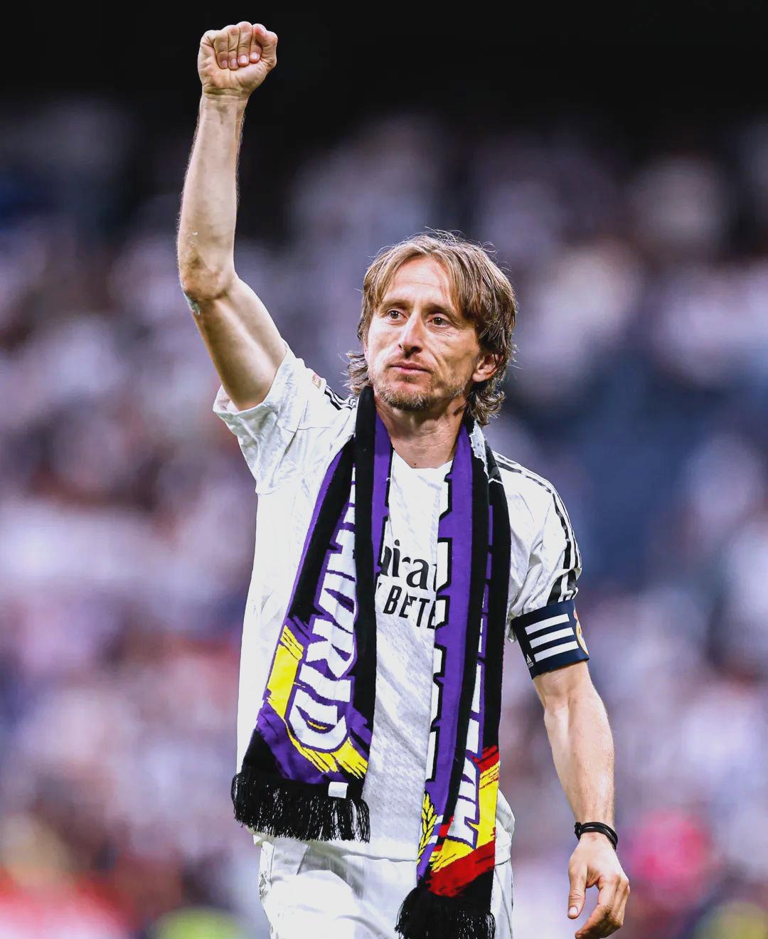 塔雷：我们和迈尼昂之间很平静；希望莫德里奇能继续效力