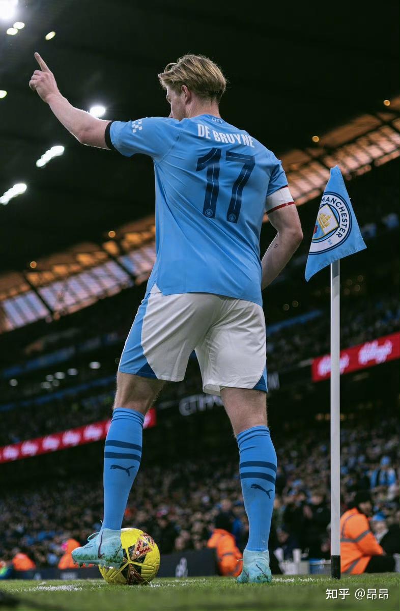 前意甲主帅：DV9是意甲最强前锋；尤文限制了洛卡特利的成长