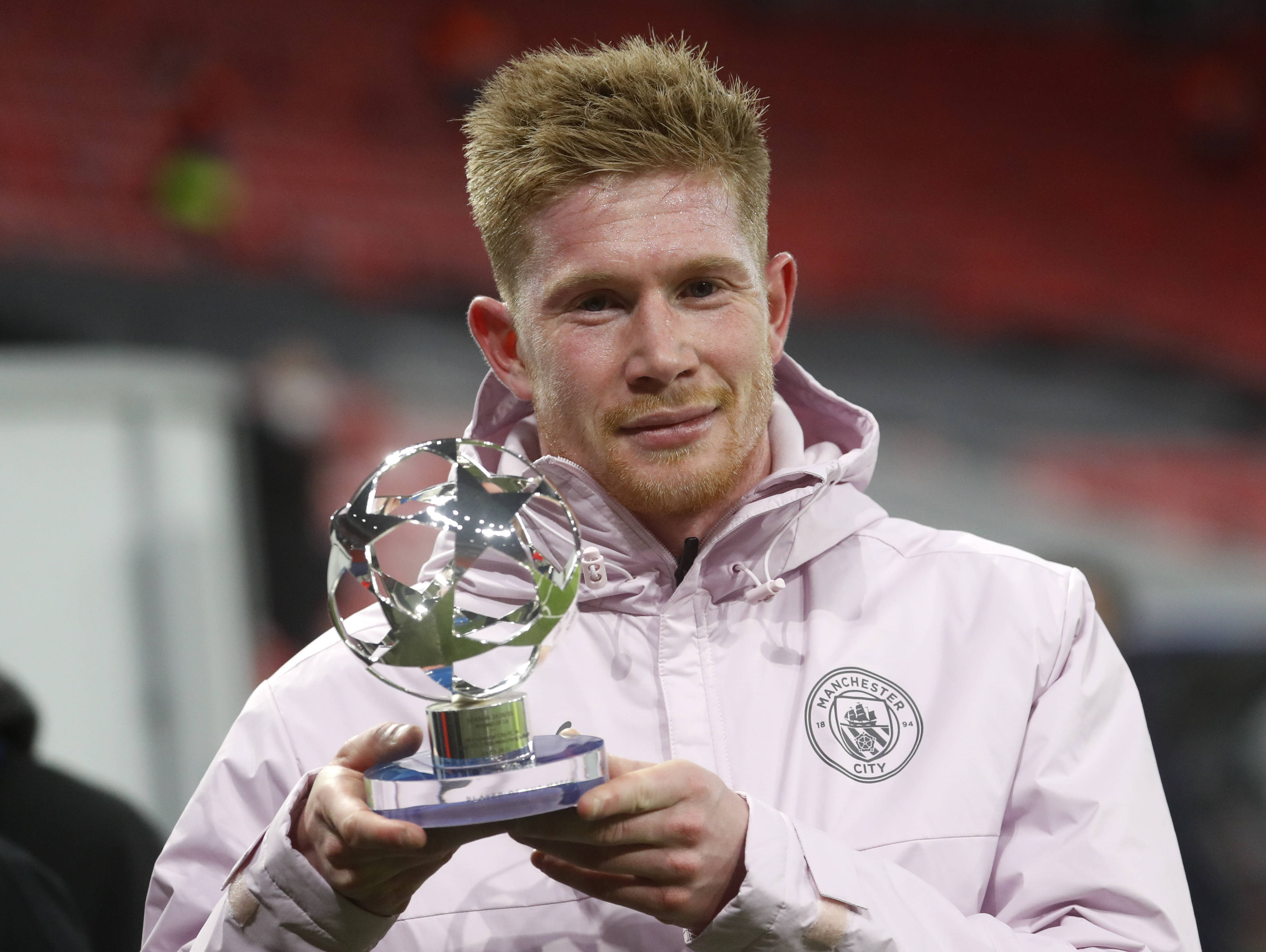 22／23赛季以来顶级前锋越位数：哈兰德仅18次，C罗143次