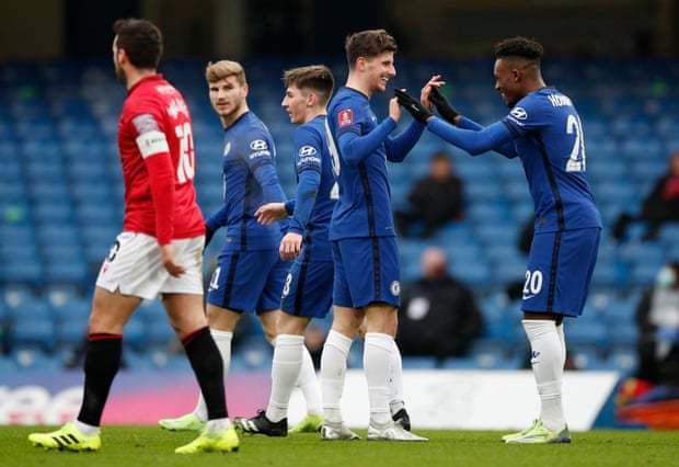 埃贝尔：诺伊尔仍是世界最佳门将之一；续约问题我们会联系他